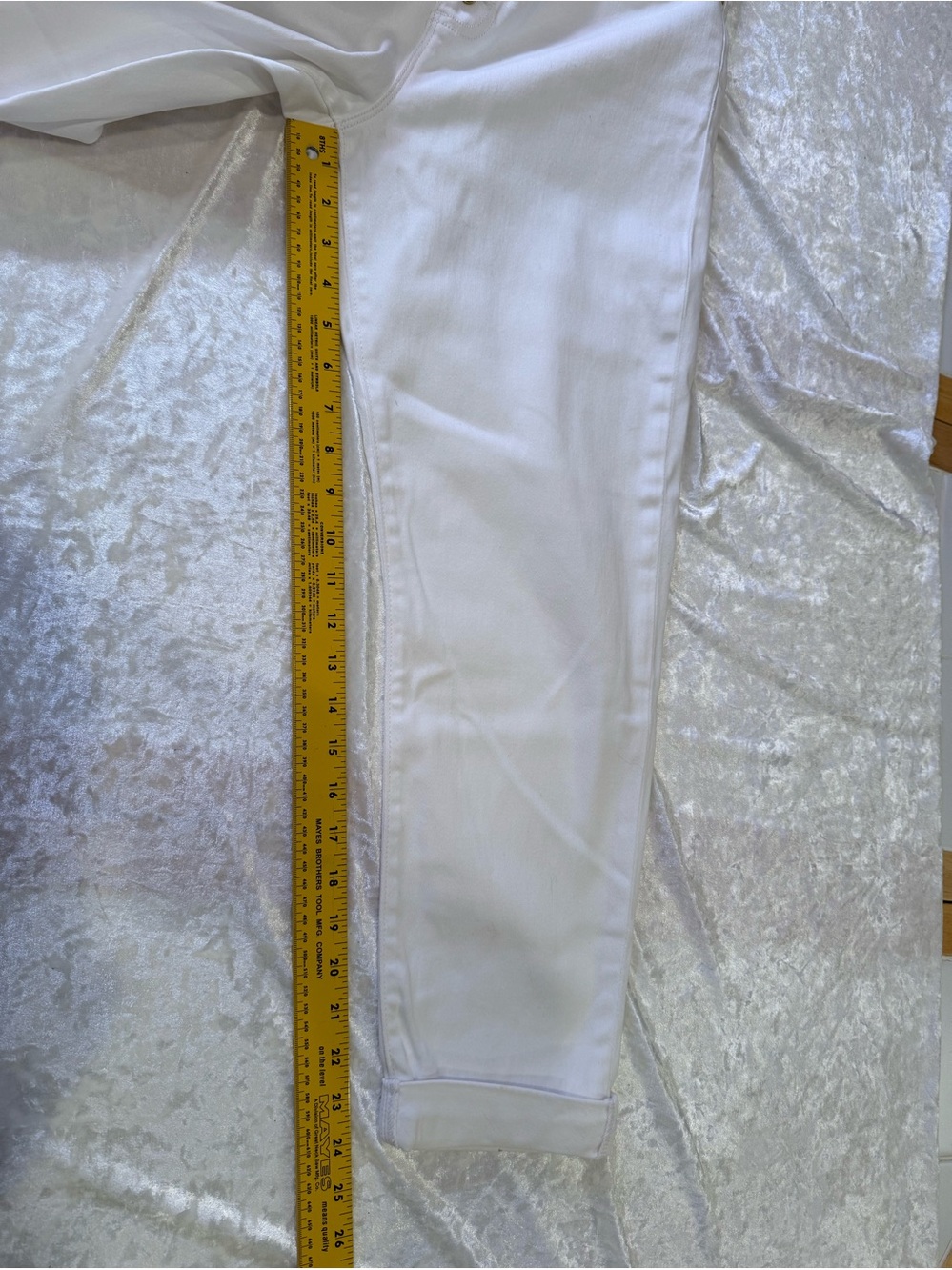 Michael Kors White Button-Fly Straight Jeans Minimalist Comfort NWOT - Picture 10 of 11